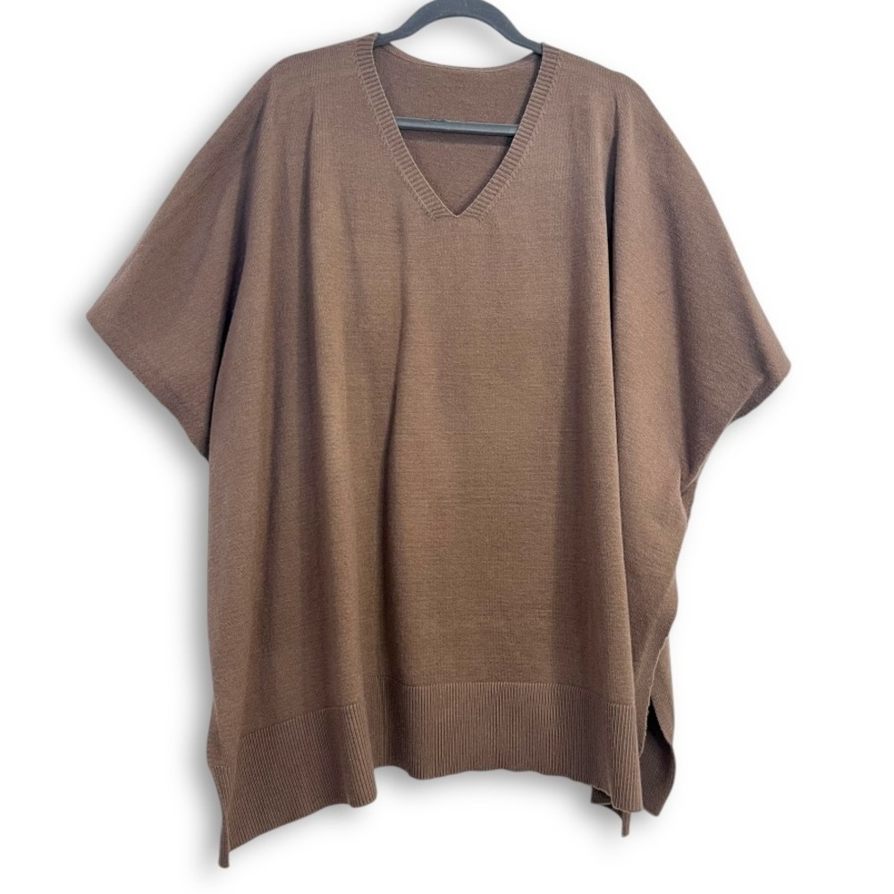 Chico's V Neck Taupe/Tan Oversized Soft Knit Poncho Sweater EUC